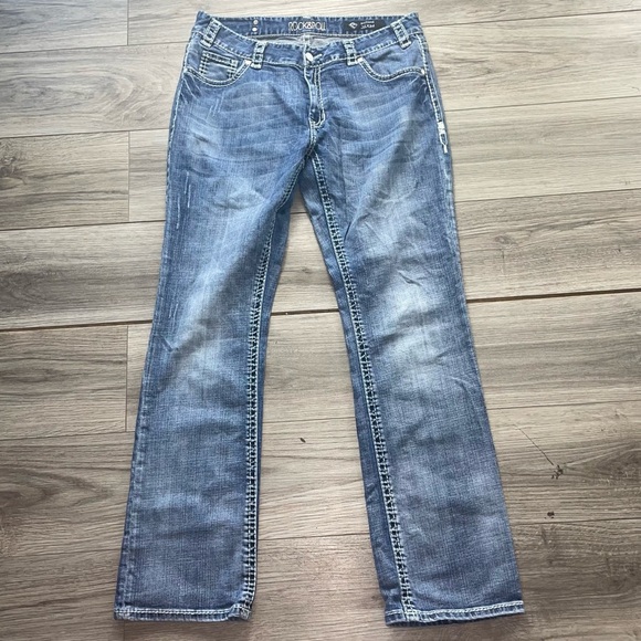 Rock and Roll Cowgirl Jeans - Picture 1 of 7